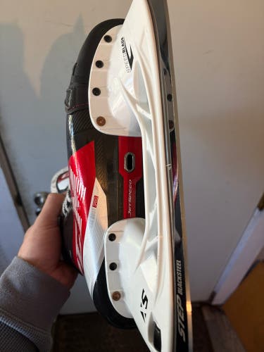 2021 CCM JetSpeed FT4 Pro Hockey Skates Regular Width 9.5 (Used)