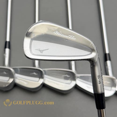 New- Mizuno Pro S-4 Iron Set 4-PW / Dynamic Gold Mid Steel, Stiff (474)