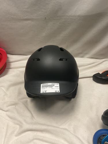 Used Victus 6 - 6 5/8 Batting Helmet No Mask Black SM 11490-S000278157