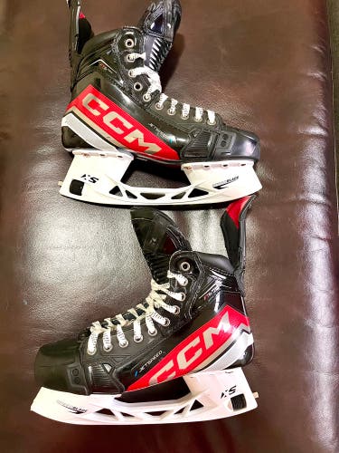 2023 CCM JetSpeed FT6 Pro Hockey Skates Regular Width Pro Stock 7.5