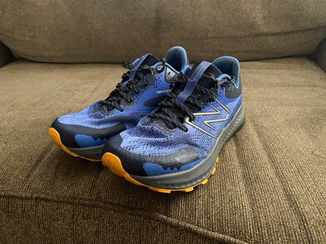 New Balance Men’s Dynasoft Nitrel Trail Running Shoe Size 10 Blue