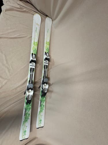 All Mountain 150 cm Atomic Skis With Bindings (Used)