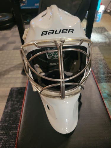 Senior Large Bauer NME IX Goalie Mask (Used)