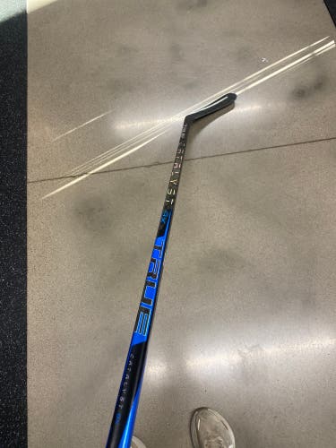 Senior True Catalyst 9x Right Handed Hockey Stick 85 Flex Pro Stock (New)