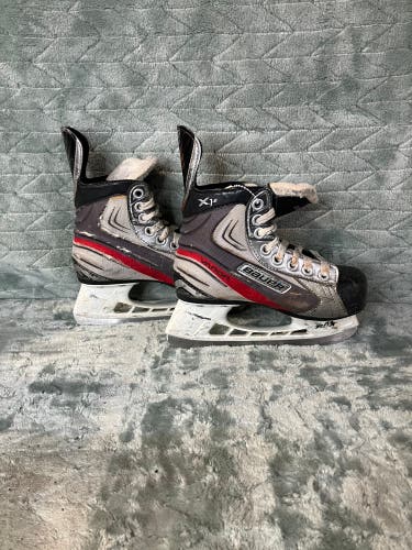 Youth Bauer Vapor X1.0 Hockey Skates Regular Width 12 (Used)