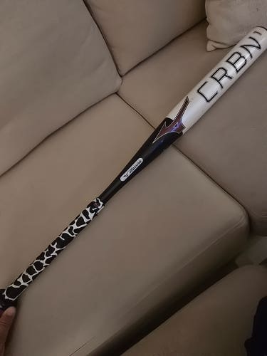 Mizuno CRBN1 Composite Bat (-10) 21 oz 31" (Used)