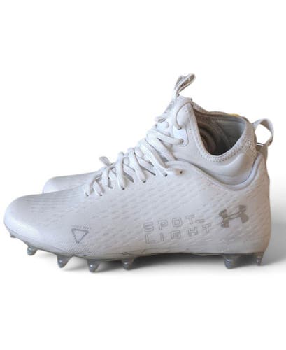 White Men's Size M 8.0 (W 9.0) Adult Under Armour Molded Cleats Cleats (Used)