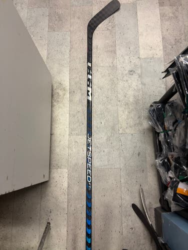 Intermediate CCM Ribcor Trigger 7 Pro Right Handed Hockey Stick P88 60 Flex Pro Stock (Used)