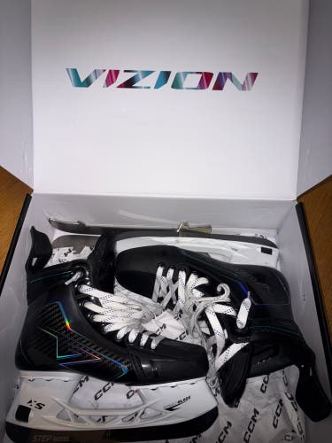 CCM Vizion Hockey Skates Regular Width 6.5 (Used)