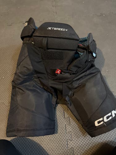 Men's Junior Medium CCM JetSpeed + Hockey Pants (Used)