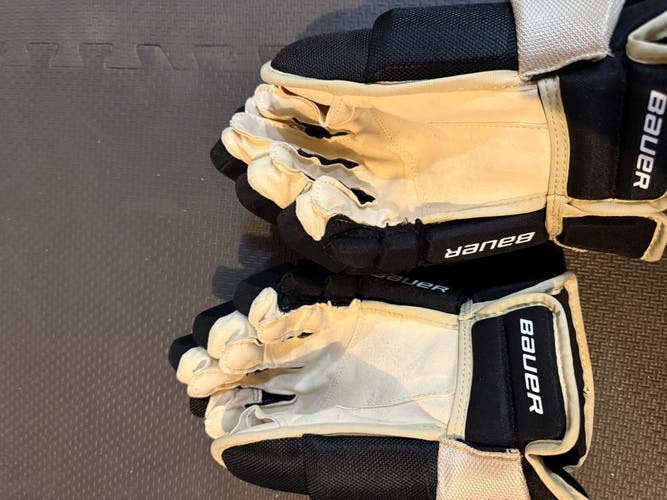 Bauer Vapor Team Pro Gloves 14" (Used)