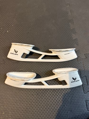Pair of Bauer PowerFly 263 mm Holders (Used)