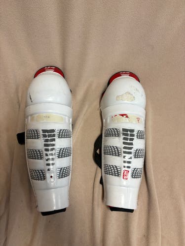 Junior CCM U 12" Shin Pads (Used)