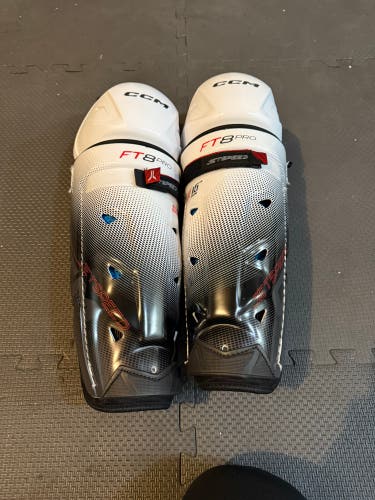 Senior CCM Jetspeed FT8 Pro 15" Shin Pads (New)