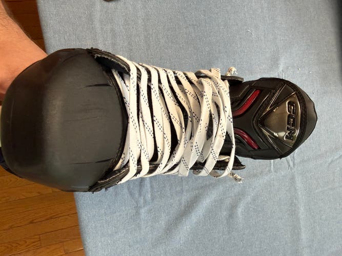 2025 CCM JetSpeed FT8 Pro Hockey Skates 7.5 (Used)