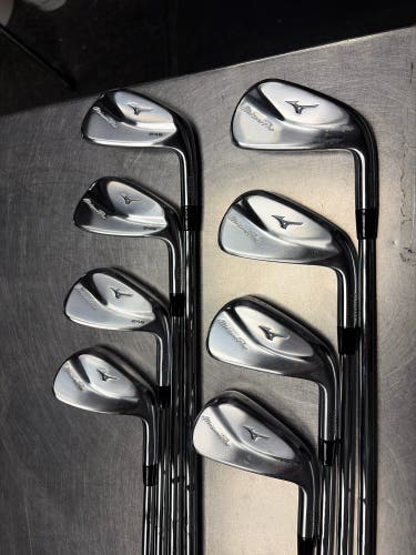 Mizuno Pro 245 Right Handed Iron Set Extra Stiff Flex