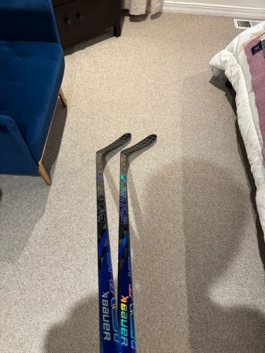 Junior Bauer Nexus Tracer Right Handed Hockey Stick P28 50 Flex (Used)