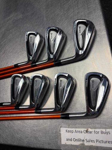 2018 Srixon Z585 Right Handed Iron Set Regular Flex Graphite Shaft (Used)
