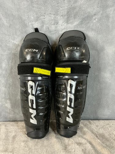 Junior CCM AS 580 Shin Pads 12" (Used)