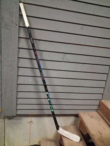CCM Ribcor Trigger 9 Pro Hockey Stick | left P29 Junior 50 Flex