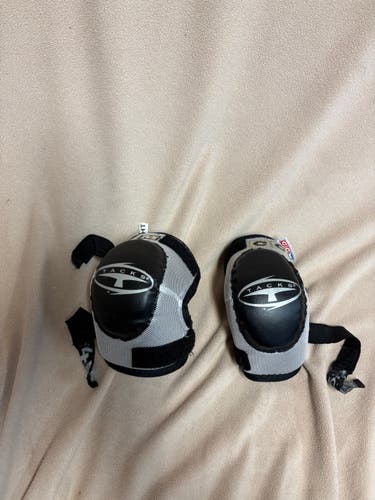 Junior Small CCM Tacks Elbow Pads (Used)