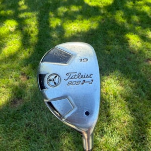 Titleist 909 H 3 Hybrid 19 Aldila VooDoo Stiff Flex 40.5"