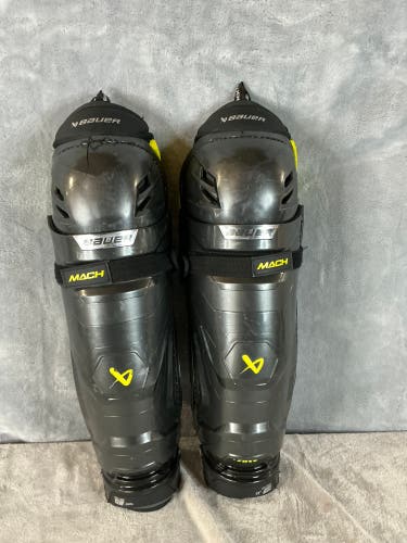 Senior Bauer Supreme Mach Shin Pads 17" (Used)