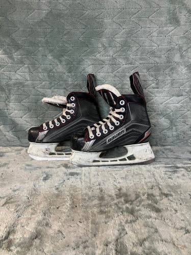 Junior Bauer Vapor X200 Hockey Skates Regular Width Size 1 (Used)