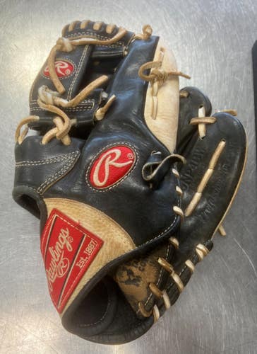 Used Rawlings GOLD GLOVE BB/SB Glove RH Throw Black 11 1/2" 11497-S000162188