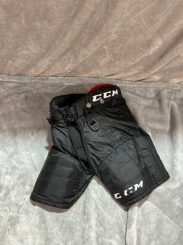 Black Youth Medium CCM QLT Hockey Pants (Used)