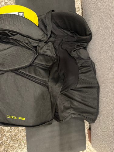 Men's Senior XL Tour Hockey Pants (New)