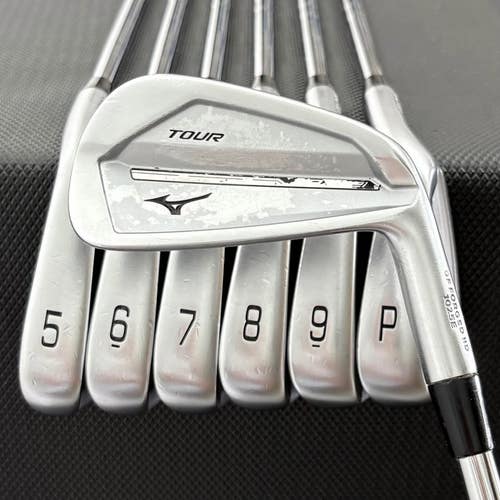 MIZUNO JPX 921 TOUR IRON SET 4-P +1/2"