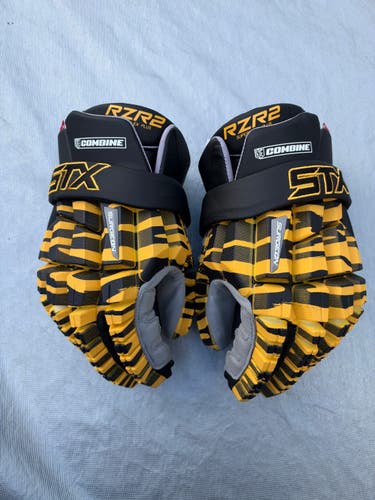 PLL Combine issued, STX Surgeon RZR2 Lacrosse Gloves (New) -