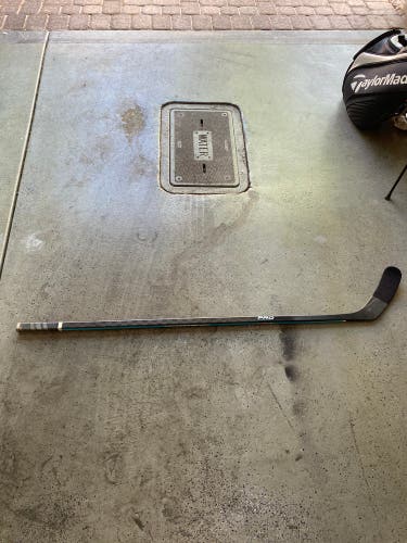 Senior PRO 3rd Line Left Hand Hockey Stick P92M 85 Flex (Used)