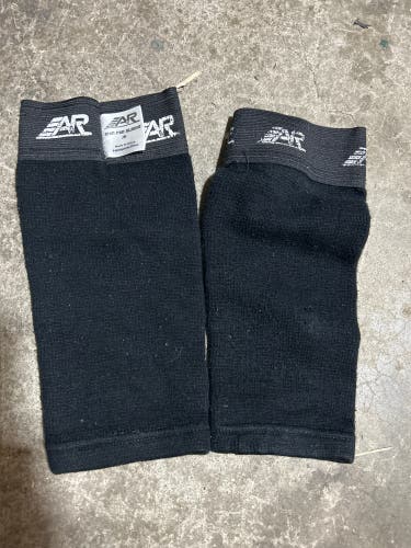 (Used) A&R Shin Pad Sleeve