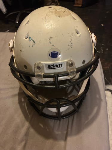 Used Youth Schutt Helmet