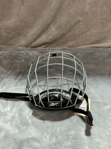 Large Senior Reebok 5K Cages, Visors & Shields Full Cage (Used)