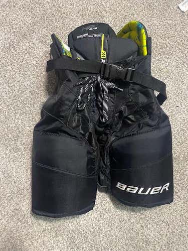 Junior Small Bauer HP Elite Hockey Pants (Used)
