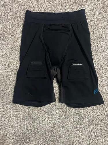 Black XS Women's Bauer Compression (Used)