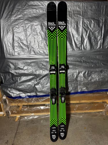 178cm Black Crows Captis 90mm w/ Marker Griffon 13 Bindings
