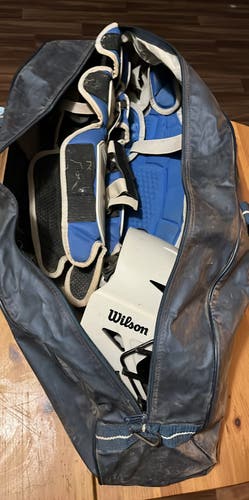 Wilson Baseball Catcher's Set -Youth