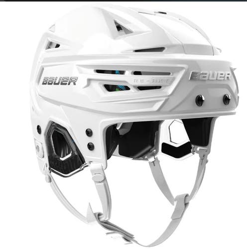 Medium Bauer Re-Akt 155 Helmet (Used)