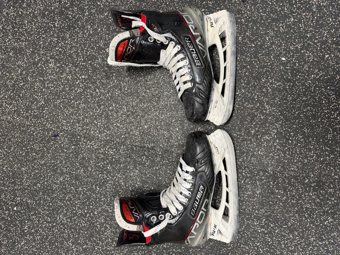 2021 Bauer Vapor 3X Hockey Skates 7.5 (Used)