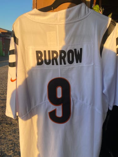 White Small Men's Nike Jersey (New) Joe Burrow