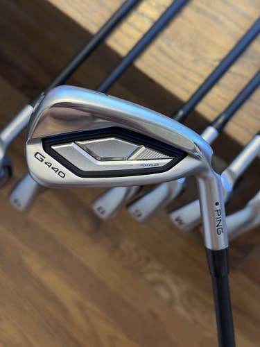 Ping G440 Iron Set (5-GW)  ALTA CB AWT R shafts (regular)