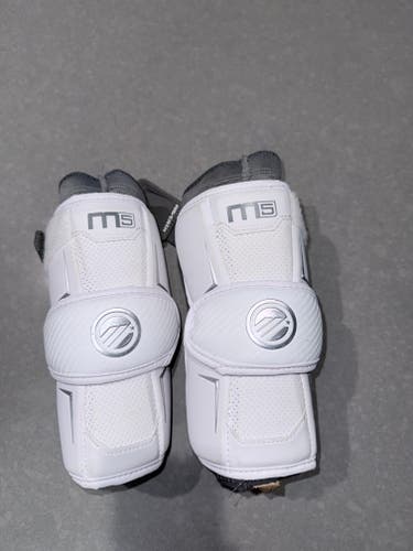 Adult Maverik M5 Arm Pads (New)