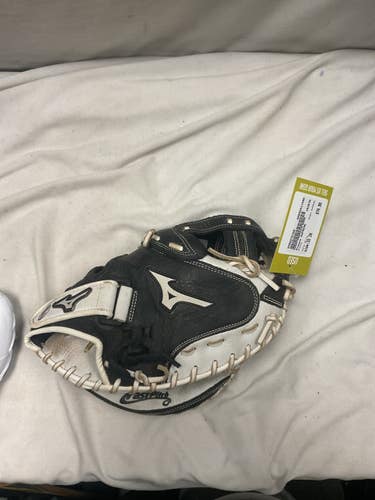 Used Mizuno SUPREME BB/SB Catchers RH Throw White 33" 11490-S000278160