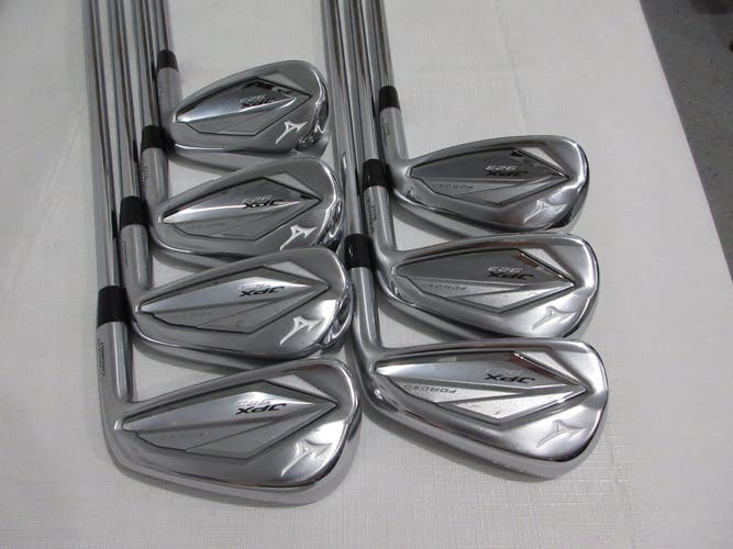 Mizuno JPX-923 Forged Iron Set - 5-PW, GW - Regular Steel +0.5" Long 2* Upright