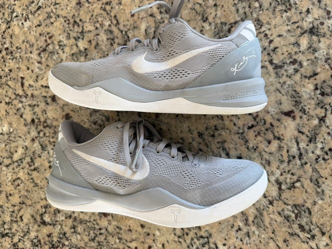 Nike Kobe 8 Protro sneakers in a Wolf Grey color size 7.5 in great condition