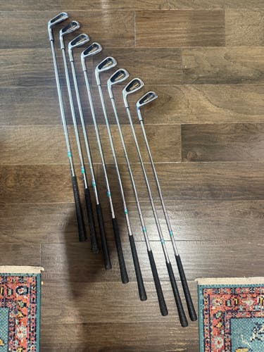 Golf Clubs, Left-Handed Men’s DynaTour DT400 Oversize Irons 3–9 + Putter, Used